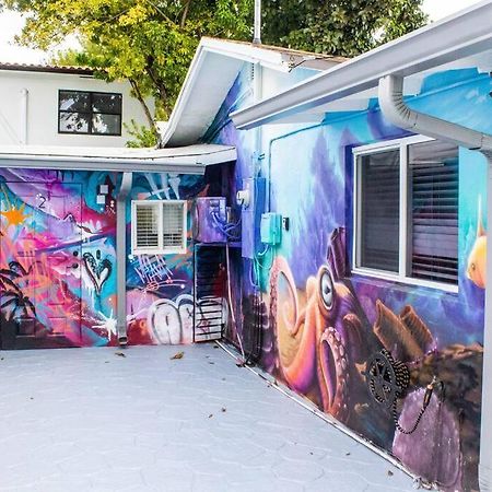 Cozy & Colorful Miami Art Canvas W/Hottub & Murals Exterior foto