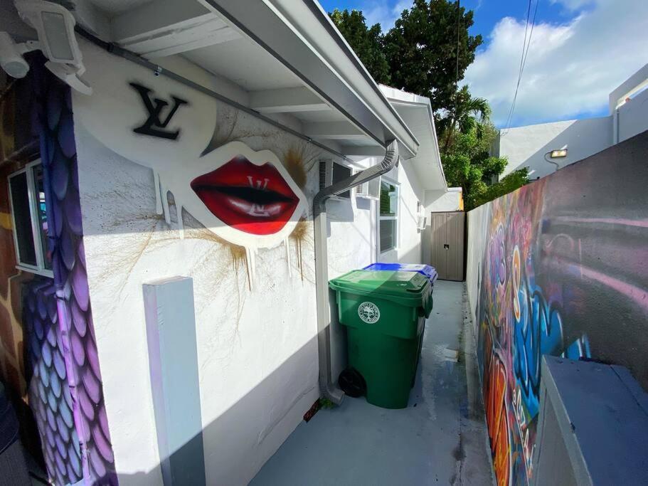 Cozy & Colorful Miami Art Canvas W/Hottub & Murals Exterior foto